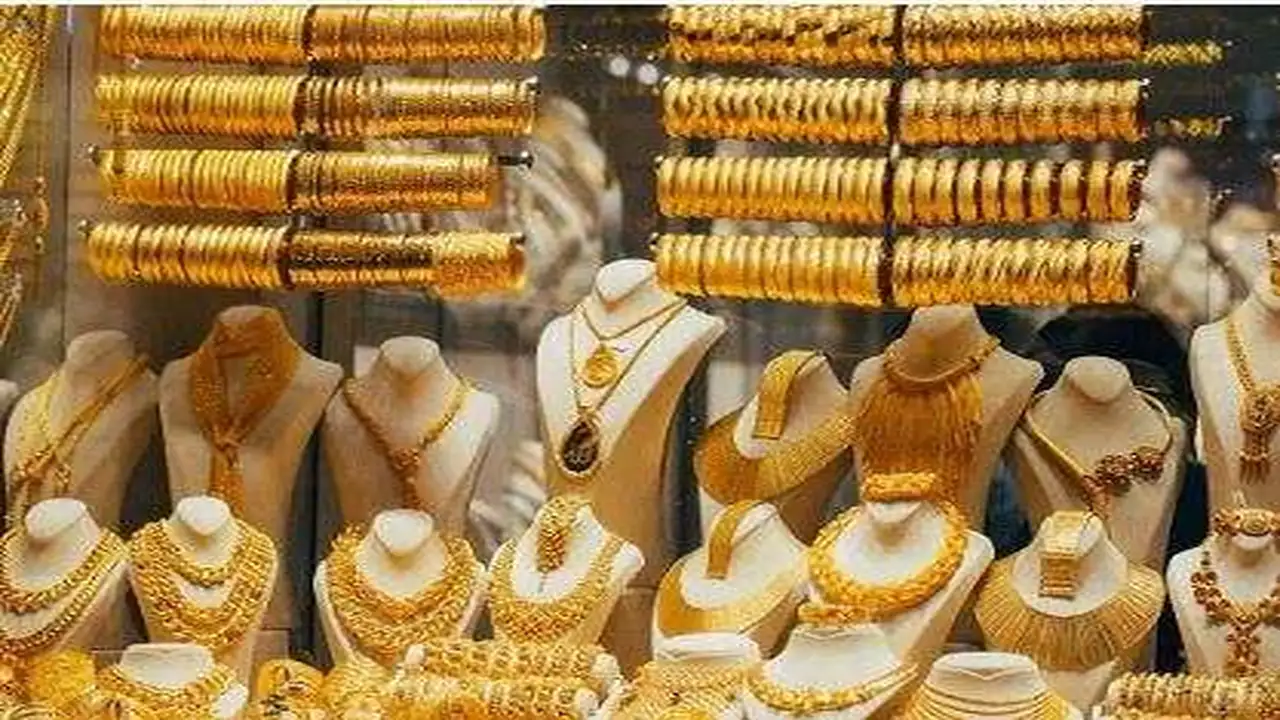 أسعار الذهب تواصل الصعود في سوق الصاغة مع ملامسة الجرام 8300 جنيه